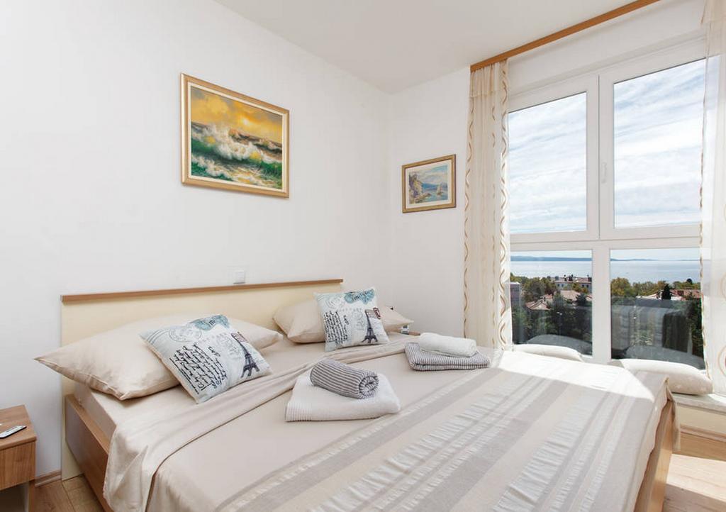 Appartement 28 *